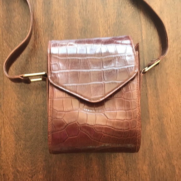 Brown Leather Croc Embossed Crossbody Purse Bag - Picture 4 of 8